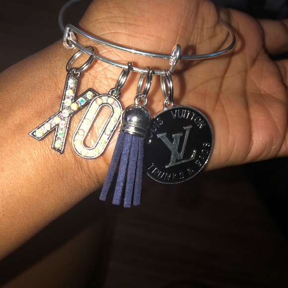 Bangles iStill Have InStock!! - Picture 8 of 15